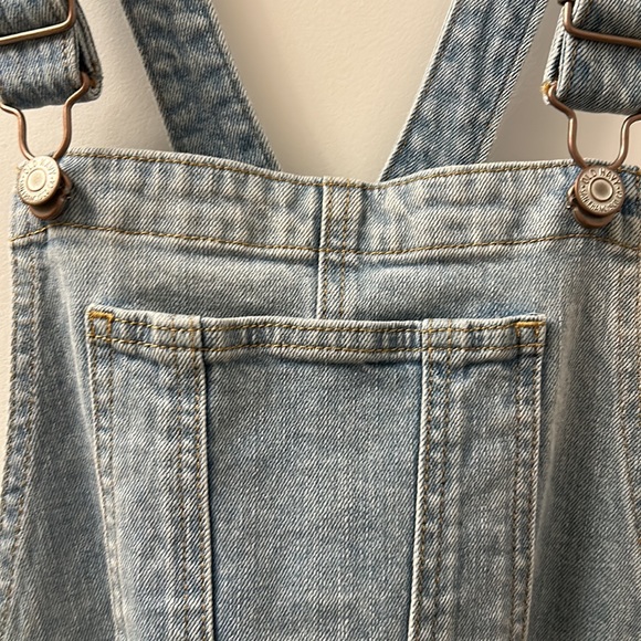 Denim overalls - Picture 2 of 5